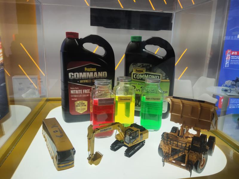 Prestone Command Coolant yang menjaga kendaraan Heavy Duty tetap awet beroperasi 