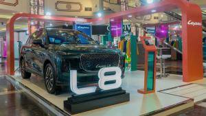 LEPAS L8 Sapa Konsumen Lewat Pengalaman Eksklusif di PIM, Pre-Booking Dibuka!