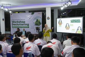 Berpacu Dalam Sinergi Ala HM dan WMS Ajak Siswa SMK Binaan Aktif dalam Aktivitas Kecil yang Bermanfaat untuk Masyarakat