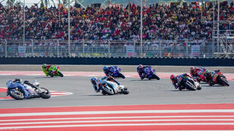 Lebih Dari 140 Ribu Penonton Meriahkan MotoGP 2025 Mandalika, Indonesia (Foto: MGPA)