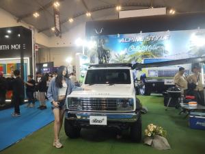 Buat Jimny Tampil Lebih Keren, Bergaya Retro Modern dengan Body kit Alpine Style