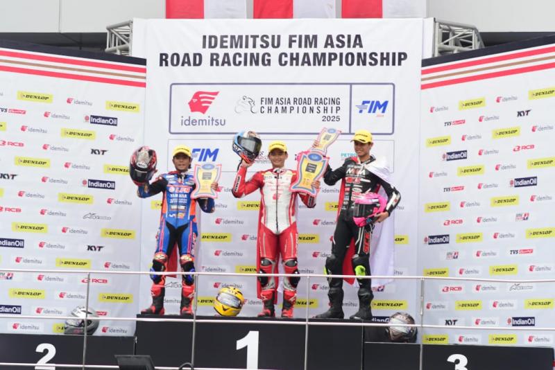 Pembalap Honda rayakan podium di ajang balap di Seri balap ARRC 2025