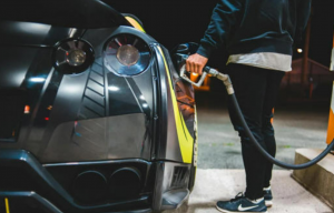 Mitos atau Fakta? Benarkah Isi Bensin Malam Hari Bikin Lebih Irit Ini Penjelasan Ilmiahnya