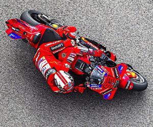 MotoGP 2025: Dilarang Naik Motor, Marc Marquez Tak Bakal Ikut Ngetes Desmosedici GP26