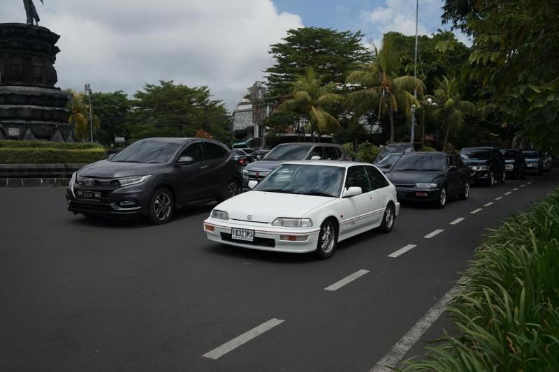 Komunitas Honda memenuhi jalan Denpasar dalam Roadshow Honda Culture Indonesia Vol.2 Bali   