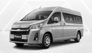 Toyota HiAce Premio Kombinasi Kemewahan, Ruang Lega, dan Kenyamanan Kelas Eksekutif