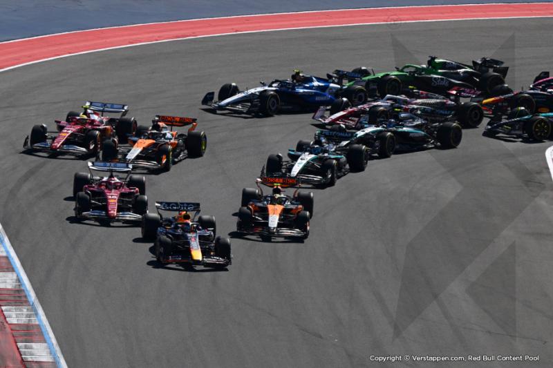 Semarak GP AS, kembalinya Max Verstappen ke level aslinya.Foto: verstappen-redbullcontentpool)