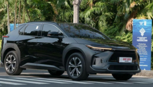 Bangga Indonesia Jadi Satu dari Tiga Negara Terpilih untuk Produksi Toyota bZ4X, Mobil Listrik Masa Depan