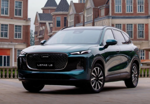 Lepas L8 SUV Canggih dengan Adaptive Cruise Control hingga Fitur Parkir Otomatis