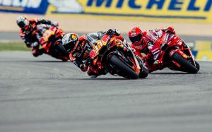 MotoGP 2025: Tetap Rusuh di 10 Besar. Ini Daftar Pembalap Yang Masih Saling Gempur Hingga Seri Terakhir