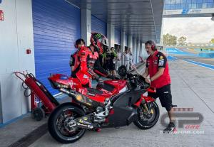 MotoGP 2025: Ancang-Ancang Jadi Pengganti Marc Marquez, Nicolo Bulega Jajal Desmosedici GP25 di Sirkuit Jerez