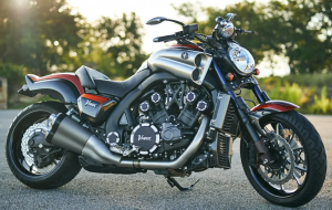 Yamaha VMAX 2025 Monster Jalanan dengan Tenaga 200 HP, Siap Tantang Ducati Diavel dan Taklukkan Jalan Raya