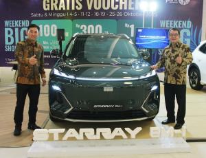 Geely Luncurkan Starray EM-i di Semarang untuk Pecinta Mobil Premium