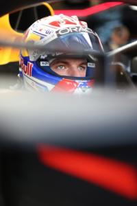 F1 2025 Las Vegas: Siap Tanggalkan Plat Nomor 1, Max Verstappen Incar Nomor Daniel Ricciardo