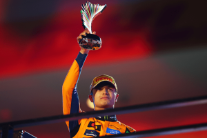 F1 2025 Las Vegas: Dikalahkan Max Verstappen, Lando Norris Tetap Berpeluang Kunci Trofi di Qatar. Ini Klasemen Pembalap Usai Las Vegas