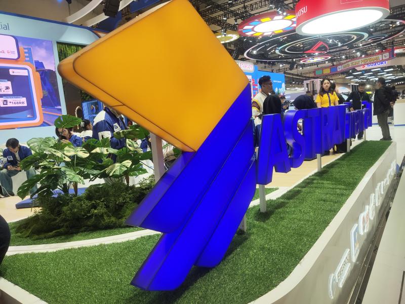 Booth Astra Financial di ajang GIIAS 2025 yang memberikan kemudahan akses layanan keuangan 