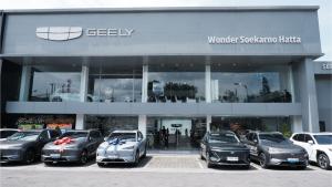 Geely Gandeng Wonder Group Resmikan Diler Keempat dan Terbesar di Bandung