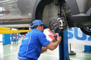 Suzuki Peduli Banjir Sumatera Gulirkan Perbaikan Mobil dan Motor Konsumen Terdampak Bencana