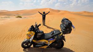 Kisah Perjalanan Biker XMAX Tembus 12 Negara Untuk Bisa Umrah di Tanah Suci Mekah