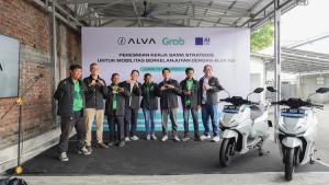 Kolaborasi Strategis ALVA, Grab, dan AIZEN Indonesia, Perkuat Ekosistem Motor Listrik N3