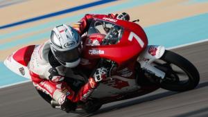 Moto3 2026: Langkah Berani Sang Wonderkid, Veda Ega Pratama Gunakan Helm Arai di Lintasan Dunia