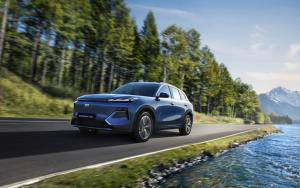 Penjualan Global Geely Auto Tembus 3,02 Juta Unit pada 2025