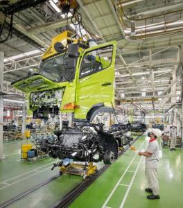 Hadir 43 Tahun di Indonesia, Hino Perkuat Kontribusi Manufaktur dan Industri Nasional