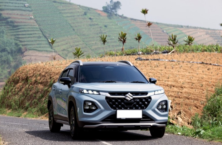 Tampilan Suzuki Fronx yang menjadi mobil untuk kaum urban