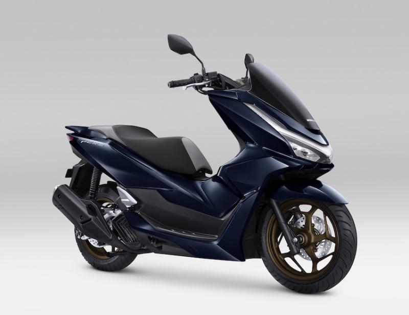 New Honda PCX160 dengan warna baru yang lebih menggoda dan mew
