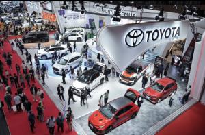 Toyota Catat 2.793 SPK di IIMS 2026, Mobil Hybrid EV Jadi Incaran