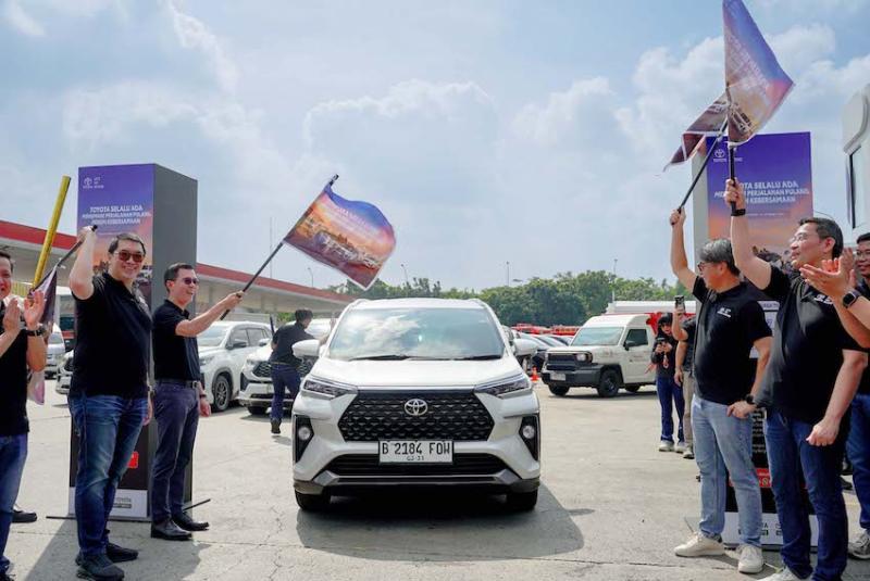 Petinggi Toyota Astra Motor resmi melepas para mekanik yang akan mengawal perjalanan musik Lebaran 2026