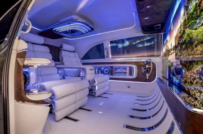 Kabin Mercedes-Maybach anyar yang menjadi rumah dalam perjalanan 