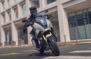 Honda Pangkas Lini Moge di India: Tiga Model Ikonik Resmi Suntik Mati