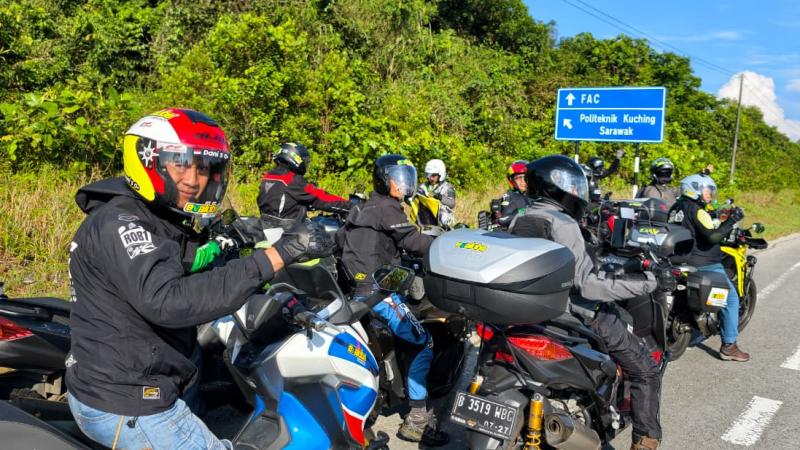 Legend Riders Taklukan Rute Lintas Borneo (Foto: Ist)