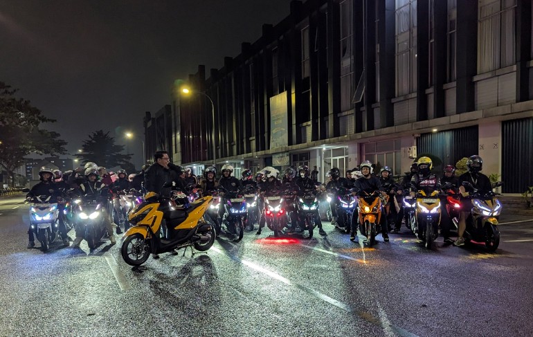 Komunitas Honda Vario kongkow bareng sambil berbagi cerita