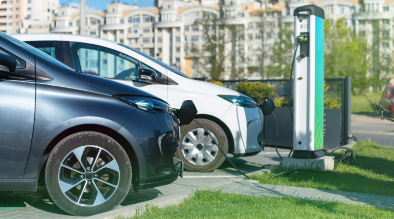 Dualisme Mobil Listrik