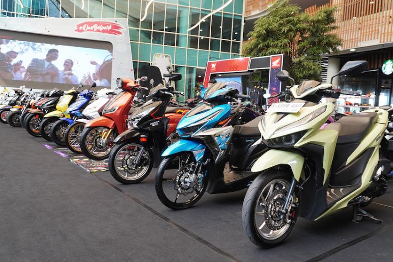 Tampilan motor modifikasi Honda Vario dalam ajang modifikasi Honda Laki Code 