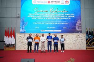 Bersama Poltrada Bali, Hino Dorong Safety Driving Melalui Driver Monitoring dan Manajemen Perawatan Kendaraan