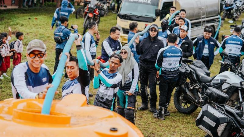 Member GSrek Indonesia Jakarta Chapter membantu pembangunan fasilitas air bersih di Sumba