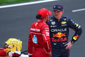 F1 2026 Kanada: Jumpa di Row 3, Berapa.Lama Duel Max Verstappen dan Lewis Hamilton Berlangsung?