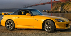 Gendong Mesin 9.000 RPM: Mengapa Honda S2000 Begitu Sakral di Mata Pecinta JDM?