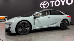 Menolak Tua dan Konservatif: Toyota Corolla Concept Guncang Panggung KLIMS 2026