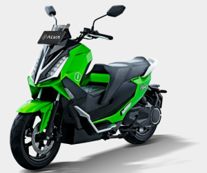 Jangan Nekat! Sering Hantam Jalan Rusak Ternyata Bisa Bikin Baterai Motor Listrik Cepat "Uzur"