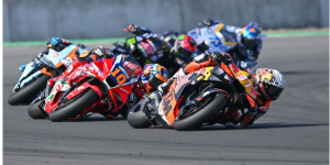   Tim Yamaha Monster Energy Umumkan Martin dan Ogura Pembalap Utama MotoGP Musim Depan