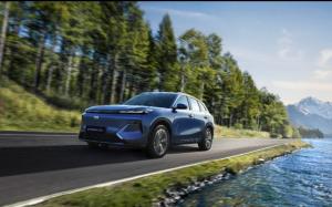 Geely Starray EM-i Tawarkan Biaya Kepemilikan Ramah Kantong