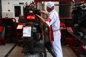Hemat Servis Motor, Manfaatkan Promo Juragan dari Wahana Honda di 293 AHASS