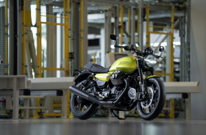 Bocor di Jalanan! Motor Baru Moto Guzzi 457cc Sedang Uji Coba