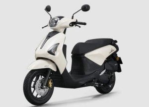 Saingan Baru Skutik Eropa? Honda Rilis Skuter Retro Rp 20 Jutaan yang Super Irit!
