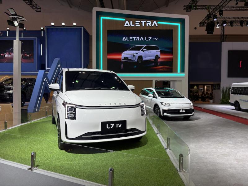 Tampilan menggoda dari Aletra L7 yang diperkenalkan di GIIAS 2026