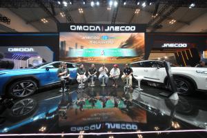 Jaecco J5 EV dalam Karya Kolaborasi 347 Homebreaks dan NMAA, Perkuat Personalisasi Karakter The Real SUV EV